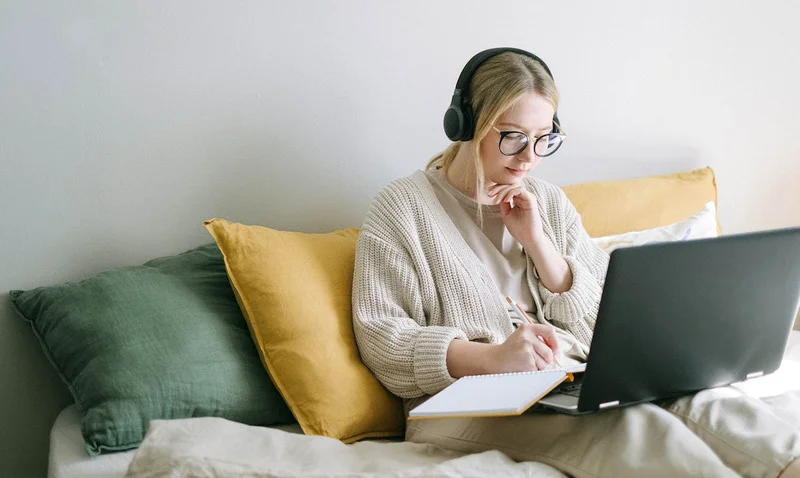 a lady working on her website